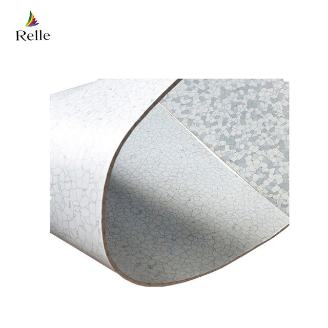 حماية ESD أرضية مضادة للستاتيكية 600x600 الأرضية البلاستيكية تغطية 1.8mm-3.0mm