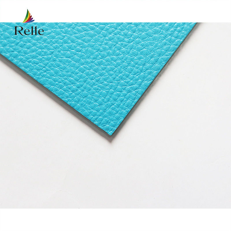 1.0mm/1.2mm ارتداء طبقة عصا الغراء تثبيت داخلي أسود PVC ملعب كرة السلة الأرضيات