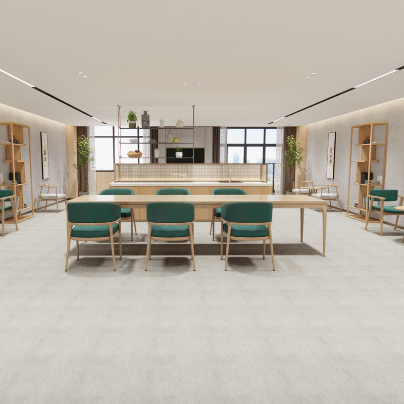 أرضيات متجانسة مقاومة للخدش وقوية وناعمة تحت القدم للمناطق ذات الازدحام الشديد