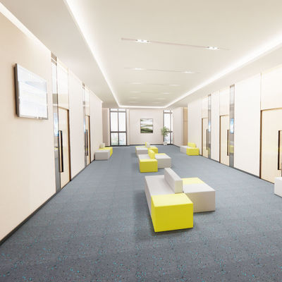 الأرضية المقاومة للانزلاق والتأثير